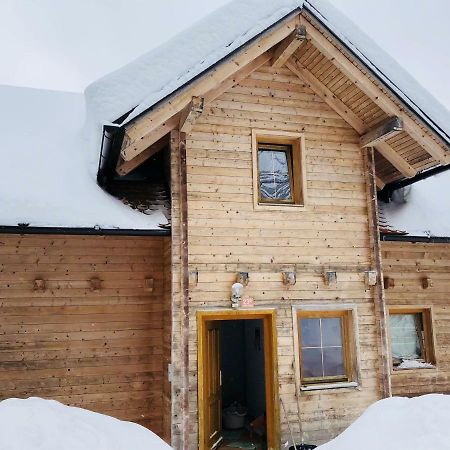 Apartmaji Zlata Lisicka Cerkno Exterior photo