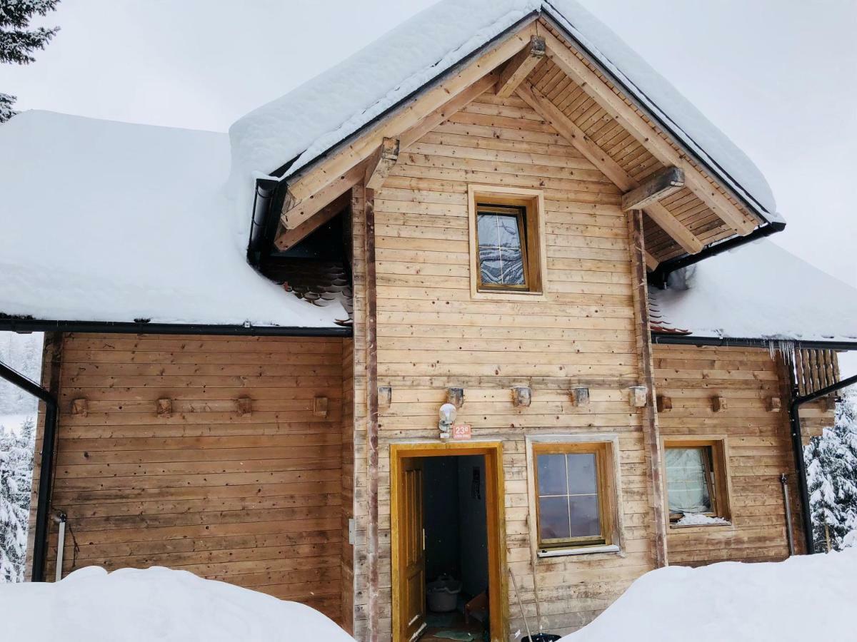 Apartmaji Zlata Lisicka Cerkno Exterior photo