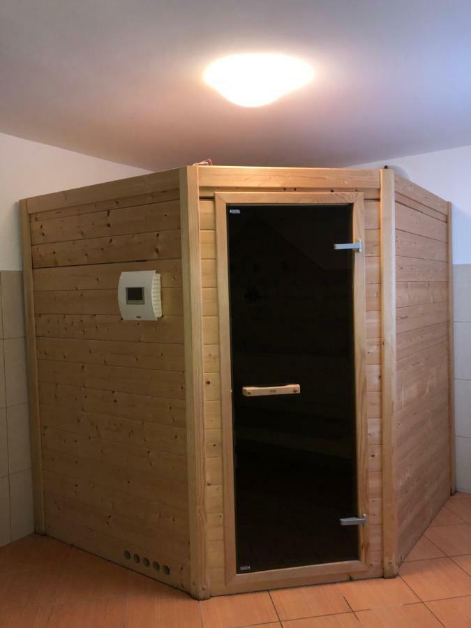 Apartmaji Zlata Lisicka Cerkno Exterior photo